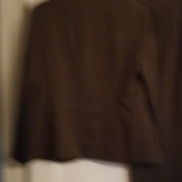 Suit - Picture 7 of 7